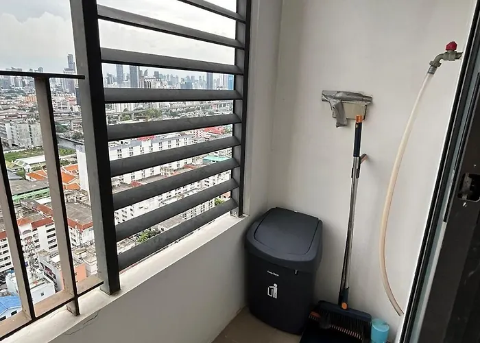 Skyline View 1 Bedroom Near Rca, Thonglor And Nana * Bangkok