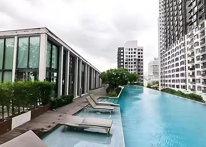 Skyline View 1 Bedroom Near Rca, Thonglor And Nana