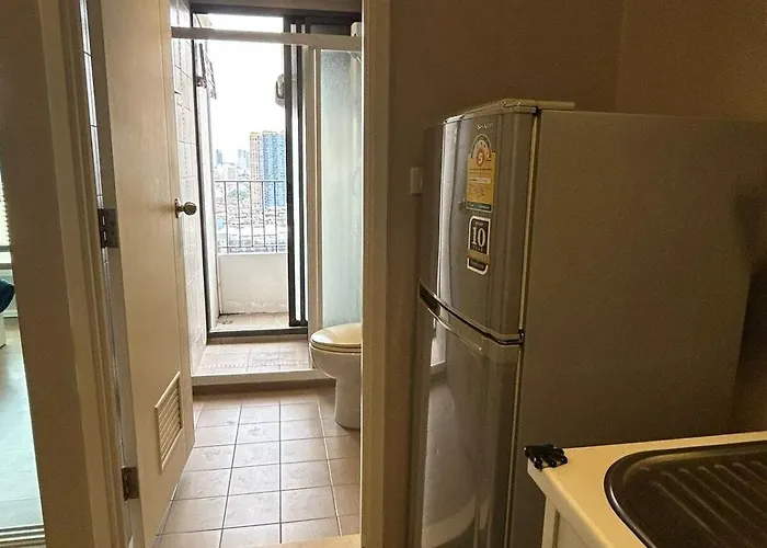 Skyline View 1 Bedroom Near Rca, Thonglor And Nana Bangkok